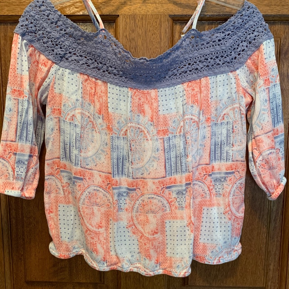 Off shoulder, with straps, blouse